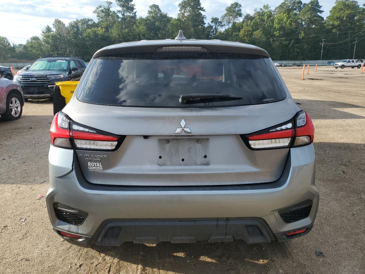 2020 Mitsubishi Outlander Sport Es VIN: JA4AR3AU2LU028080 Lot: 81756425