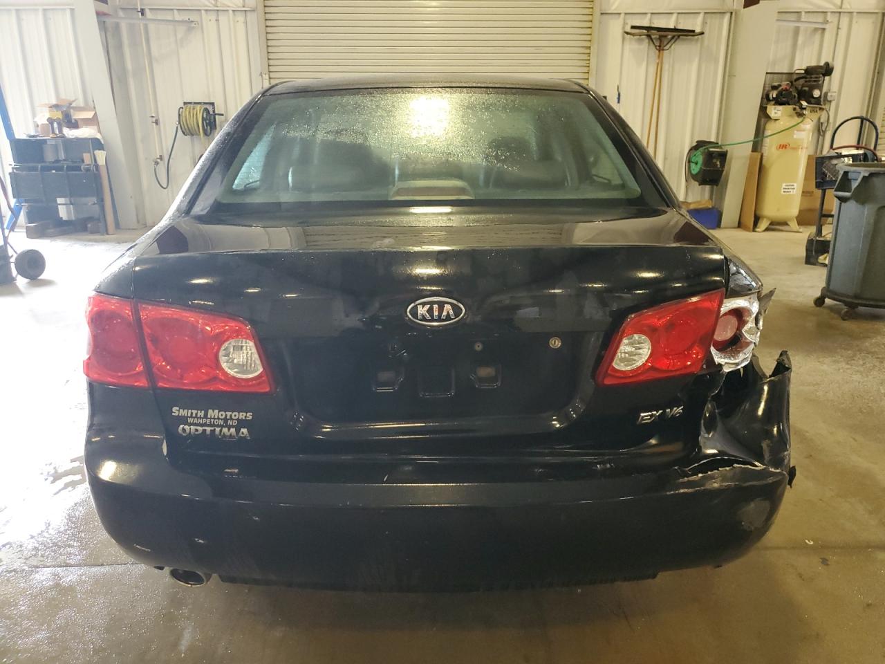2008 Kia Optima Lx VIN: KNAGE124685214508 Lot: 81407655