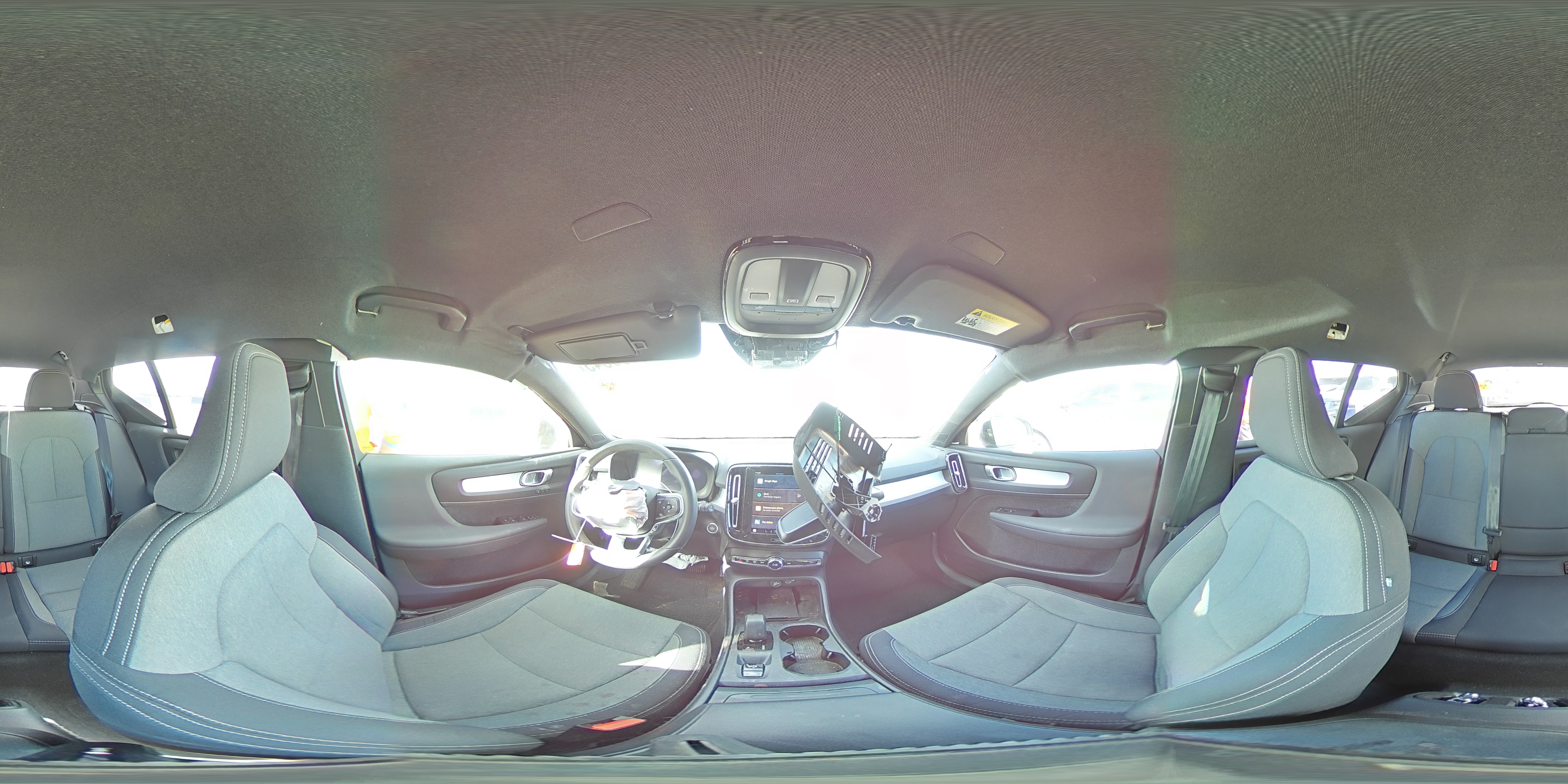 2024 Volvo Xc40 Core VIN: YV4L12UK1R2206170 Lot: 81680545