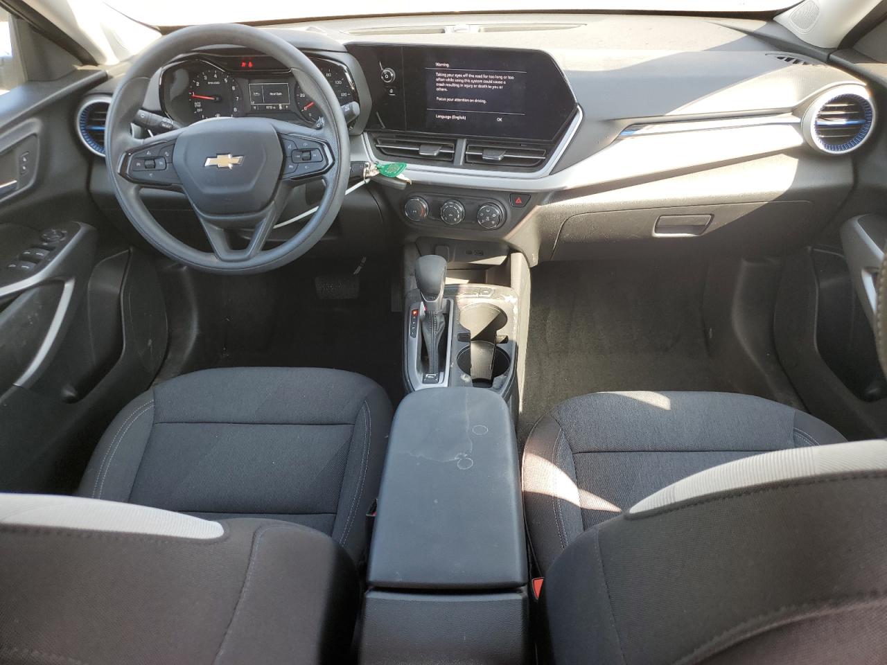 2024 Chevrolet Trax Ls VIN: KL77LFE25RC033359 Lot: 80455395