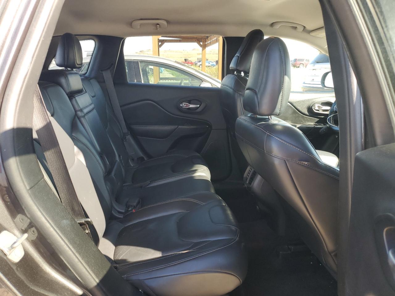 2016 Jeep Cherokee Limited VIN: 1C4PJLDB6GW233297 Lot: 71273125