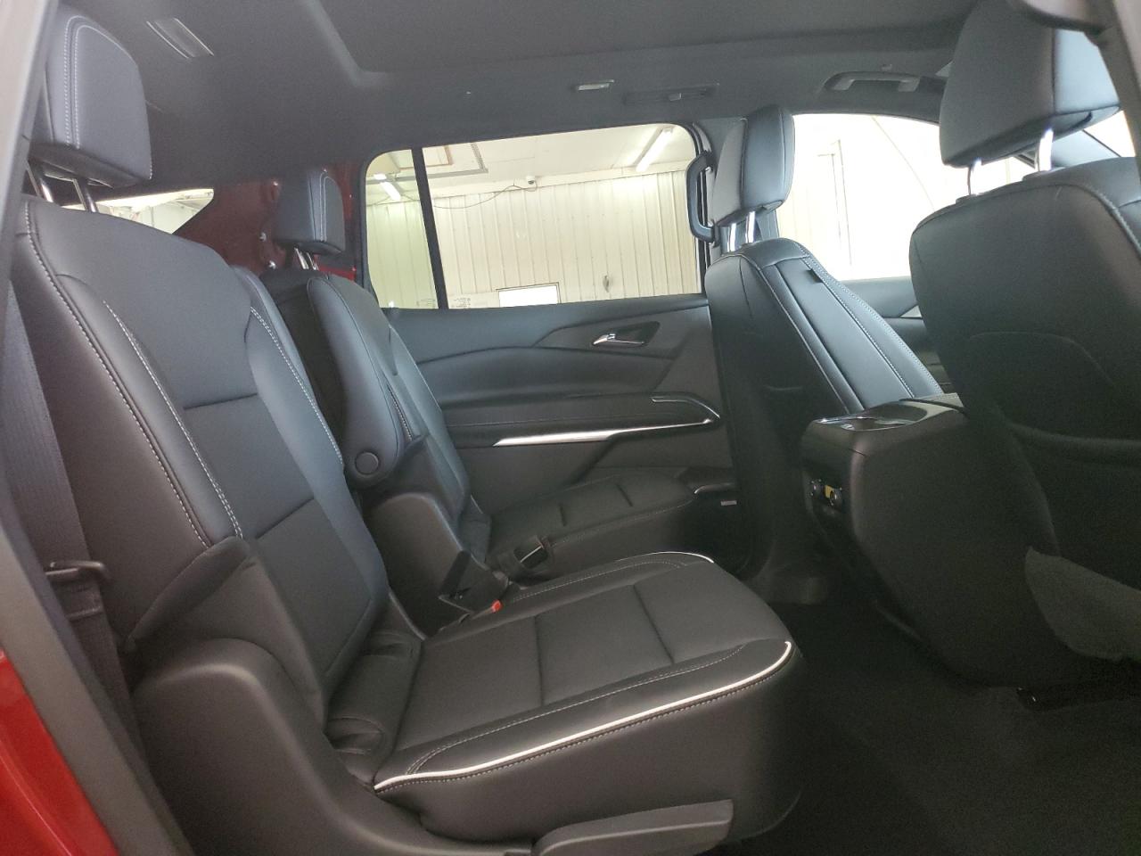 2025 Chevrolet Traverse Lt VIN: 1GNERGRS8SJ295992 Lot: 81570375