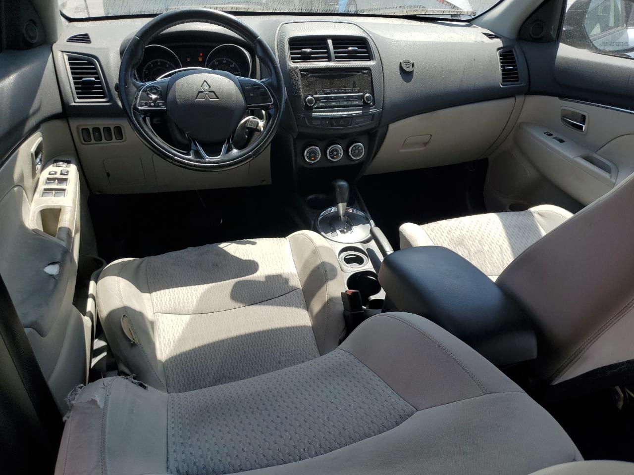 2017 Mitsubishi Outlander Sport Es VIN: JA4AP3AU8HZ028701 Lot: 71284095