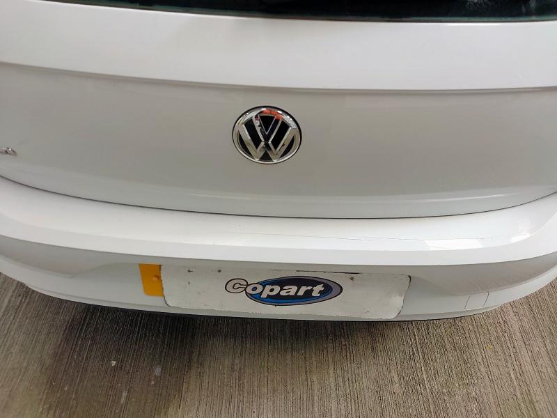2018 VOLKSWAGEN POLO SE