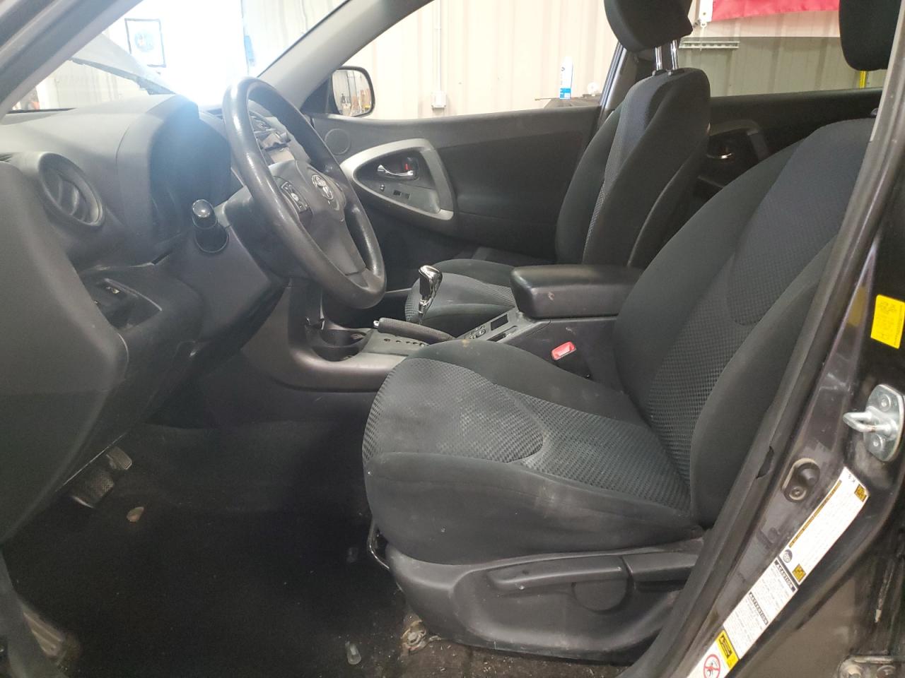 2011 Toyota Rav4 Sport VIN: JTMRK4DV2B5100217 Lot: 80627005