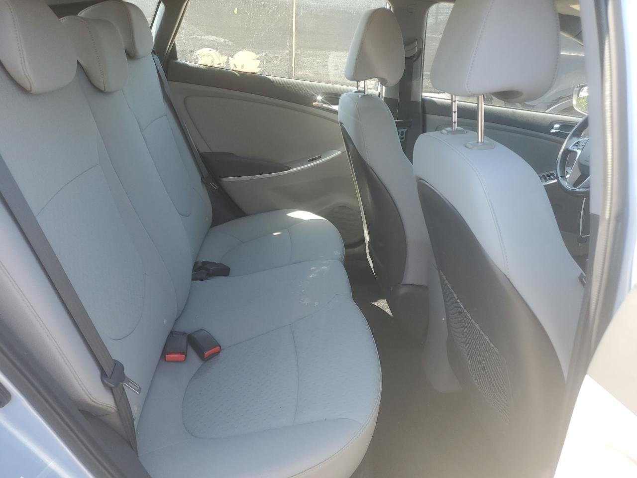 2014 Hyundai Accent Gls VIN: KMHCU5AE3EU163813 Lot: 80438365