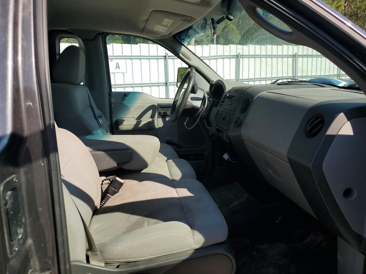 2006 Ford F150 VIN: 1FTRF122X6NB86586 Lot: 80263775