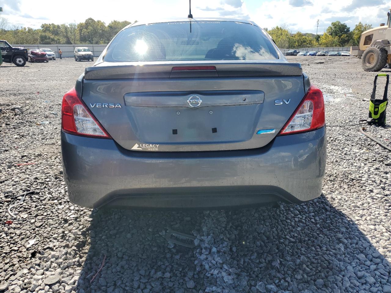 2016 Nissan Versa S VIN: 3N1CN7AP0GL881950 Lot: 84051335