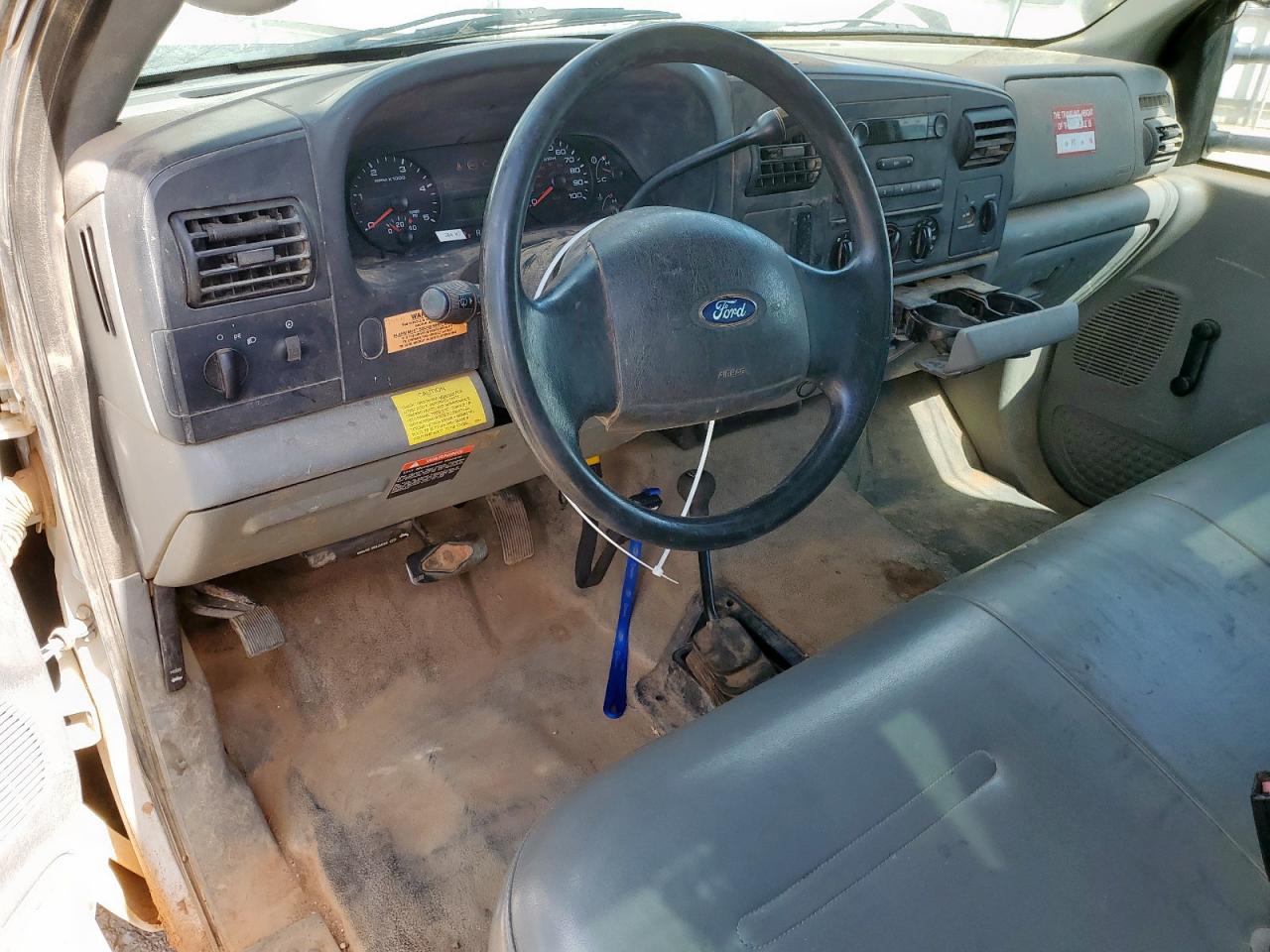 2006 Ford F550 Super Duty VIN: 1FDAF57P16EC68632 Lot: 81611125