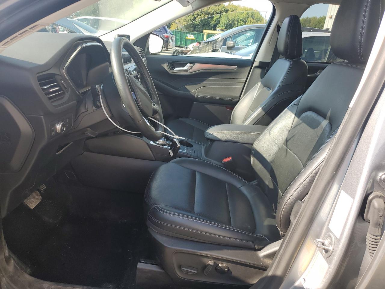 2022 Ford Escape Titanium VIN: 1FMCU0LZ3NUB73163 Lot: 81325235