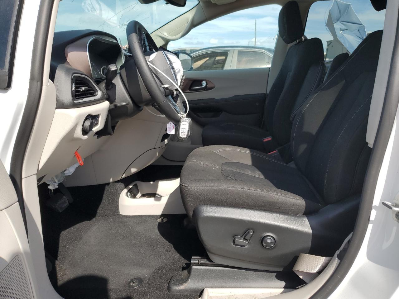 2024 Chrysler Voyager Lx VIN: 2C4RC1CG7RR200499 Lot: 71406135