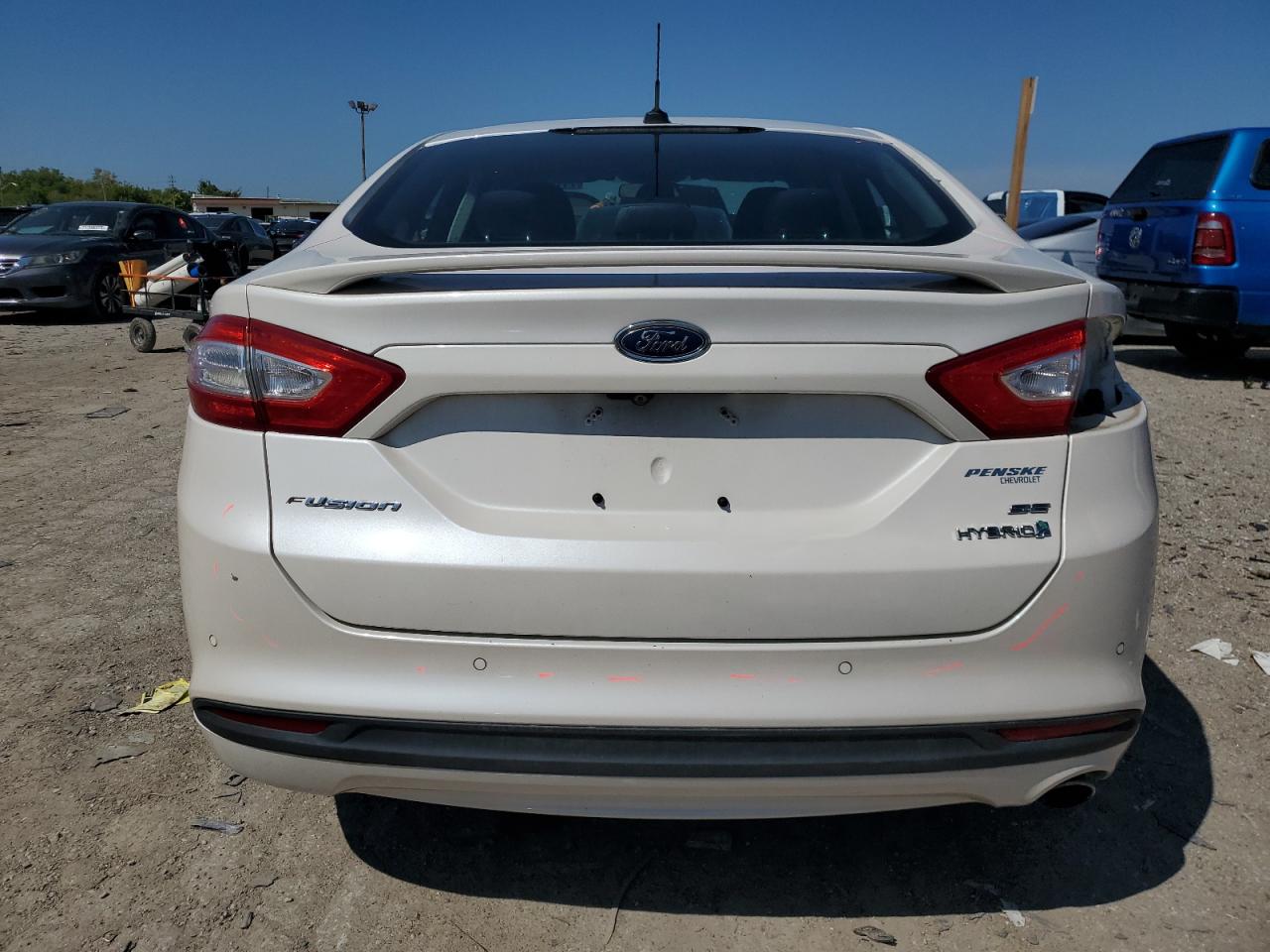 2013 Ford Fusion Se Hybrid VIN: 3FA6P0LU2DR147677 Lot: 71773105