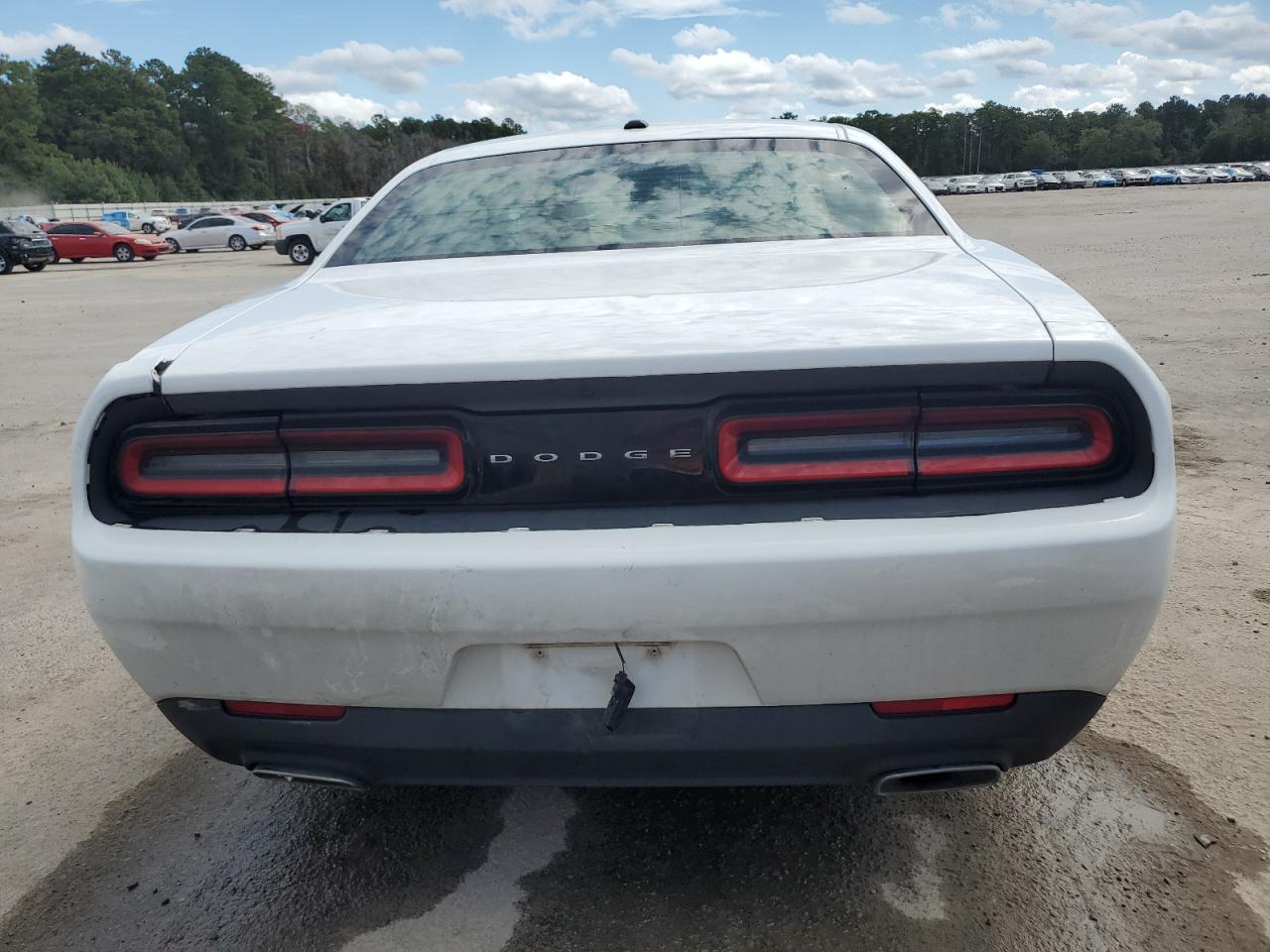 2016 Dodge Challenger Sxt VIN: 2C3CDZAG4GH353840 Lot: 81133675