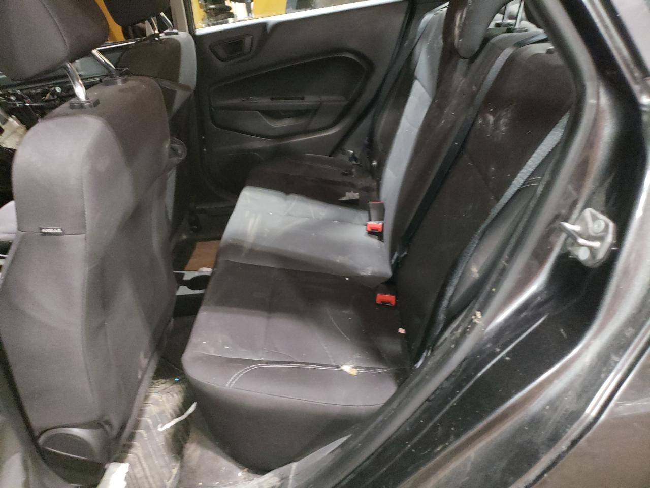 2019 Ford Fiesta Se VIN: 3FADP4BJ8KM142631 Lot: 84002015