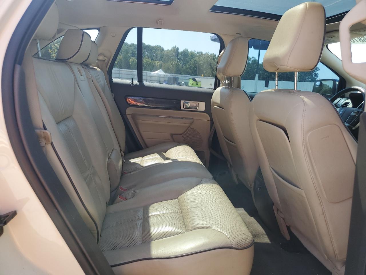 2008 Lincoln Mkx VIN: 2LMDU88C38BJ31355 Lot: 71868765