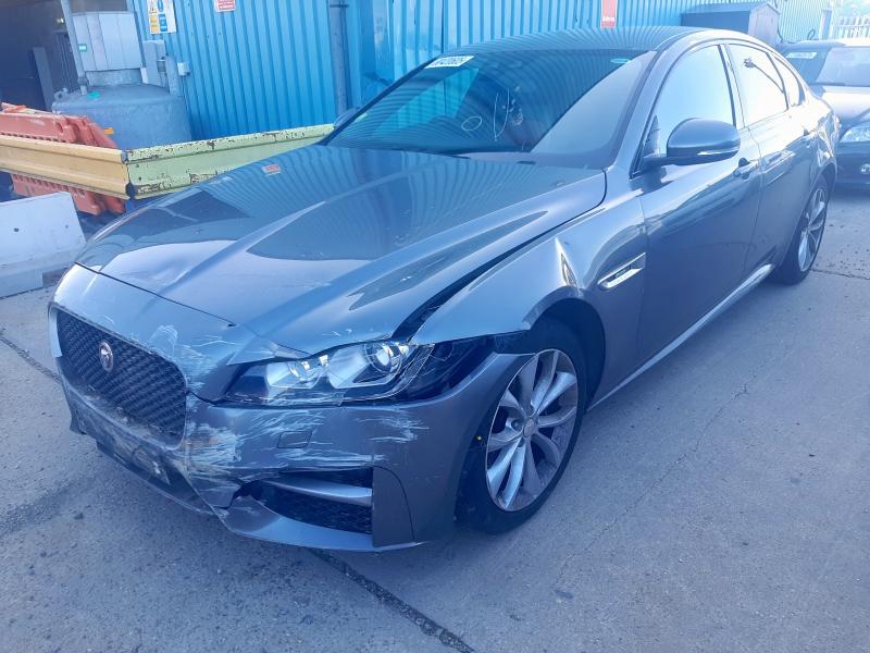 2016 JAGUAR XF 2.0D [180] R-SPORT 4DR AUTO for sale at Copart ROCHFORD