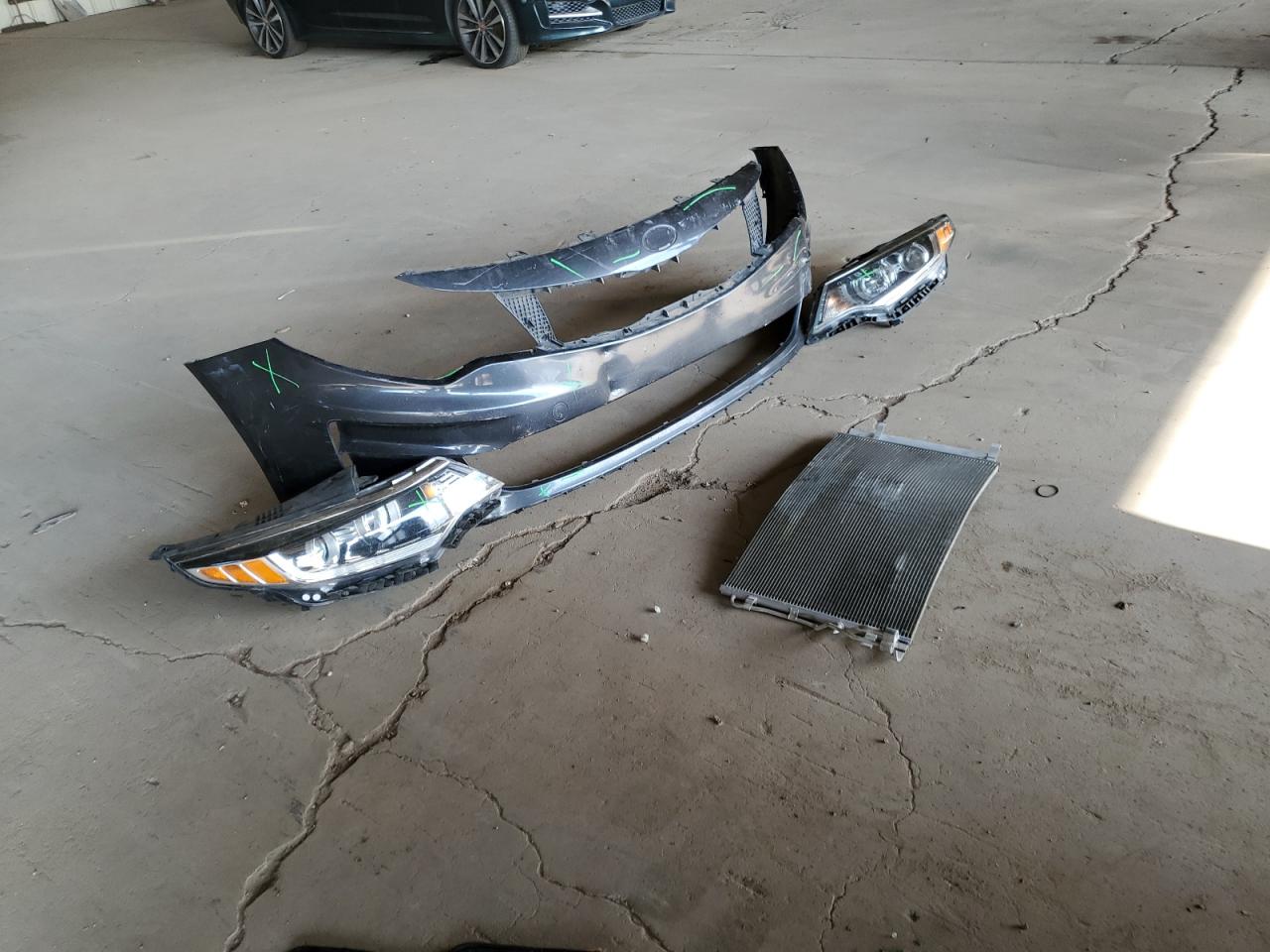 2018 Kia Optima Lx VIN: KNAGT4L31J5216900 Lot: 81882555