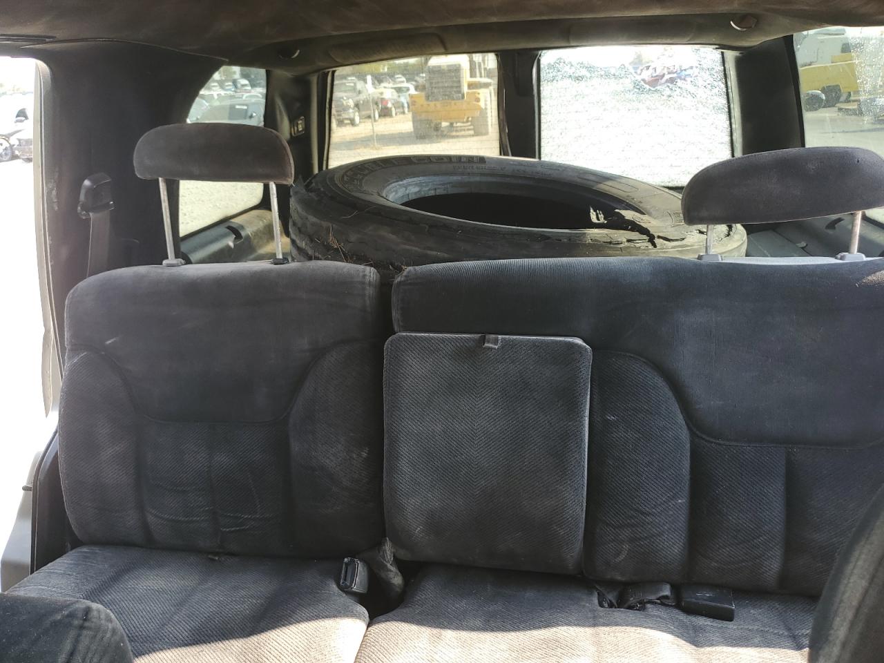 1999 Chevrolet Tahoe K1500 VIN: 1GNEK13R4XJ337220 Lot: 80442885