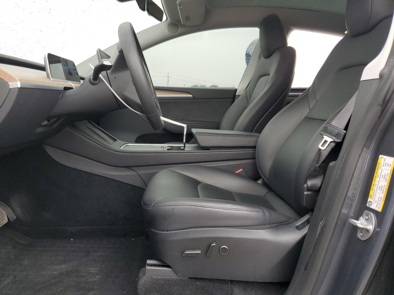 2023 Tesla Model Y VIN: 7SAYGDEE9PA208786 Lot: 82042775