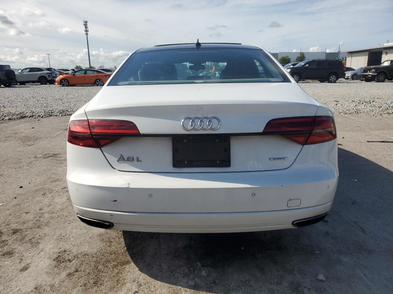 2017 Audi A8 L Quattro VIN: WAU44AFD1HN015558 Lot: 82053435