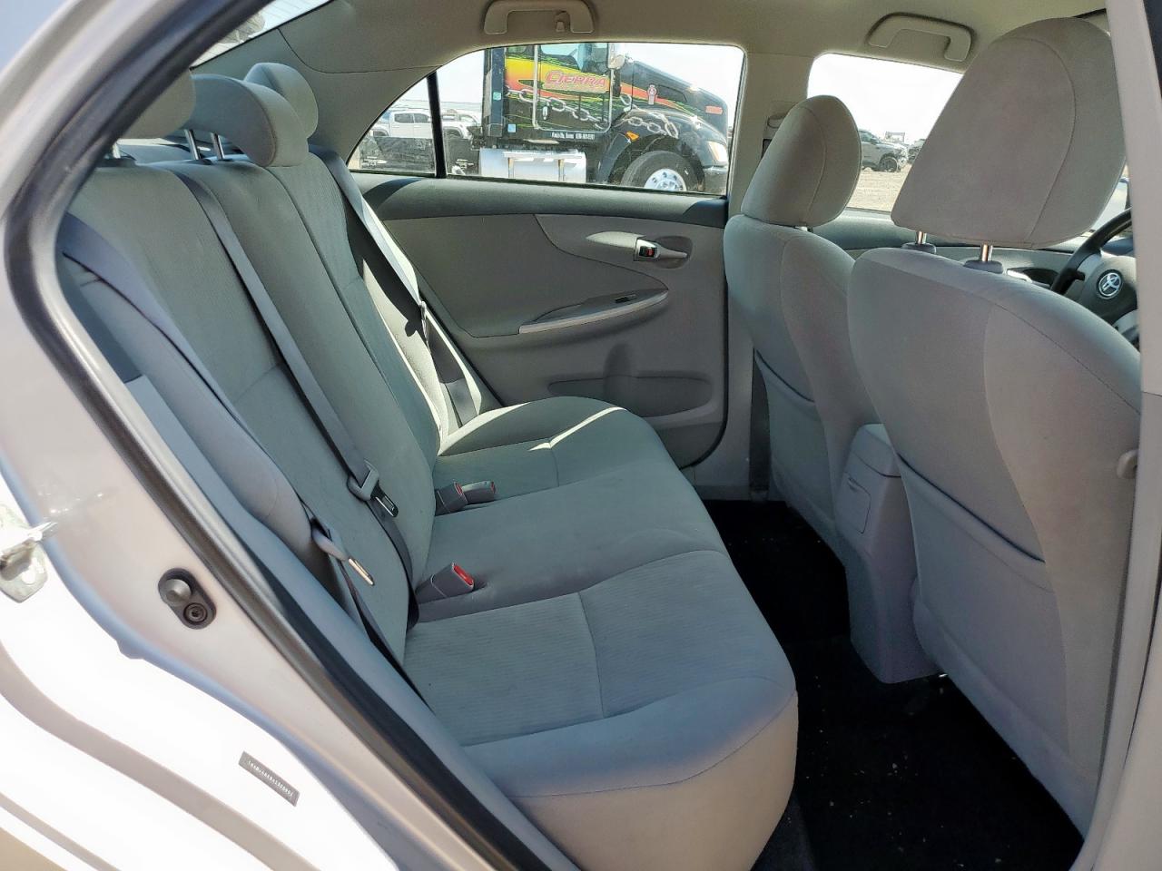 2010 Toyota Corolla Base VIN: 1NXBU4EE8AZ308502 Lot: 81962095