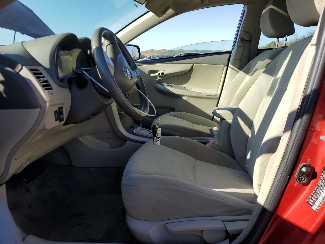 2010 Toyota Corolla Base VIN: 2T1BU4EE4AC253905 Lot: 81388785