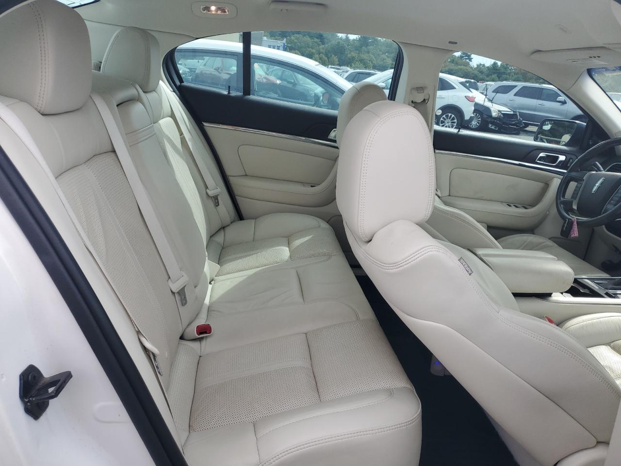 2011 Lincoln Mks VIN: 1LNHL9DR1BG614326 Lot: 71856555