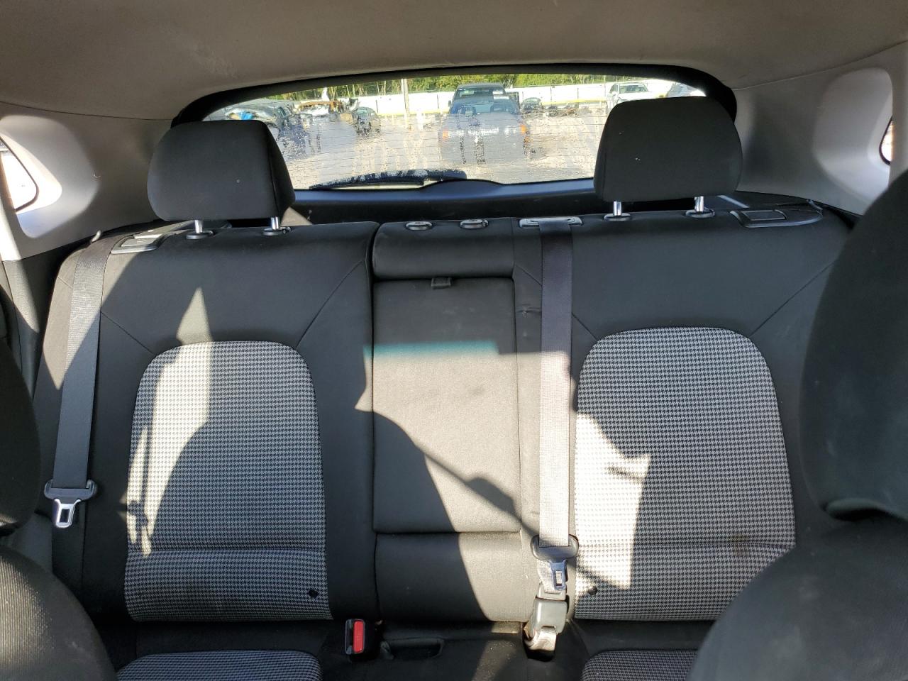 2019 Hyundai Kona Se VIN: KM8K12AA1KU275957 Lot: 81622465