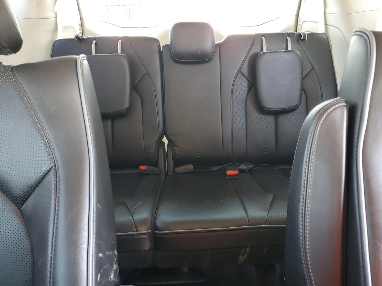 2018 Chrysler Pacifica Hybrid Limited VIN: 2C4RC1N78JR358903 Lot: 70663325