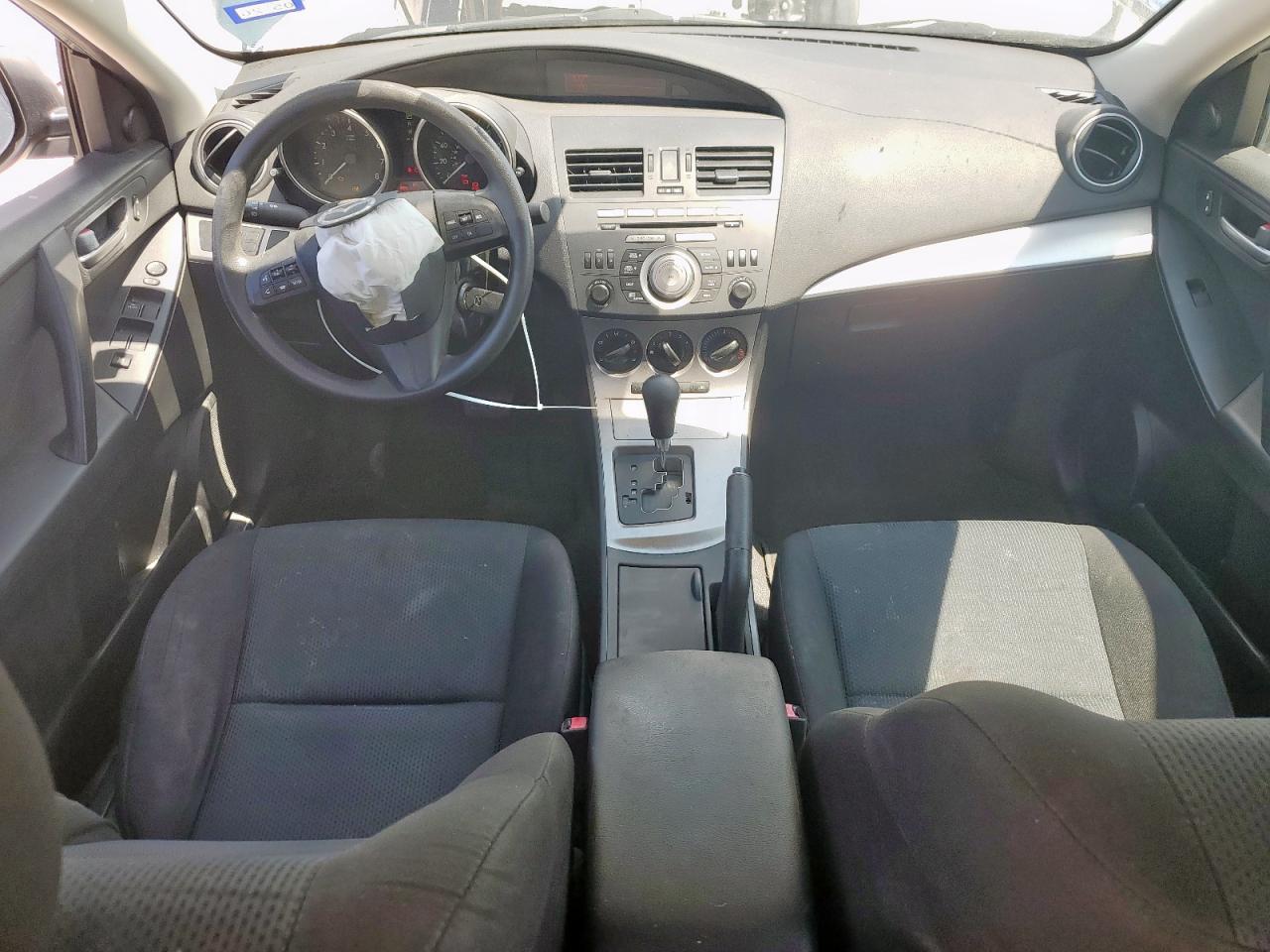 2011 Mazda 3 I VIN: JM1BL1VF0B1472912 Lot: 71369155