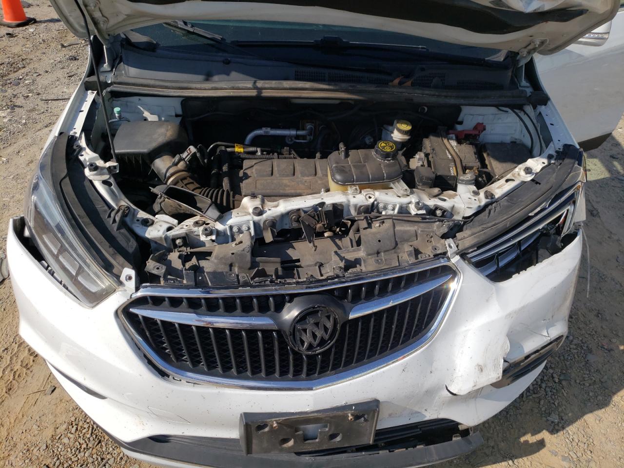 2020 Buick Encore Essence VIN: KL4CJCSB8LB040890 Lot: 81665095