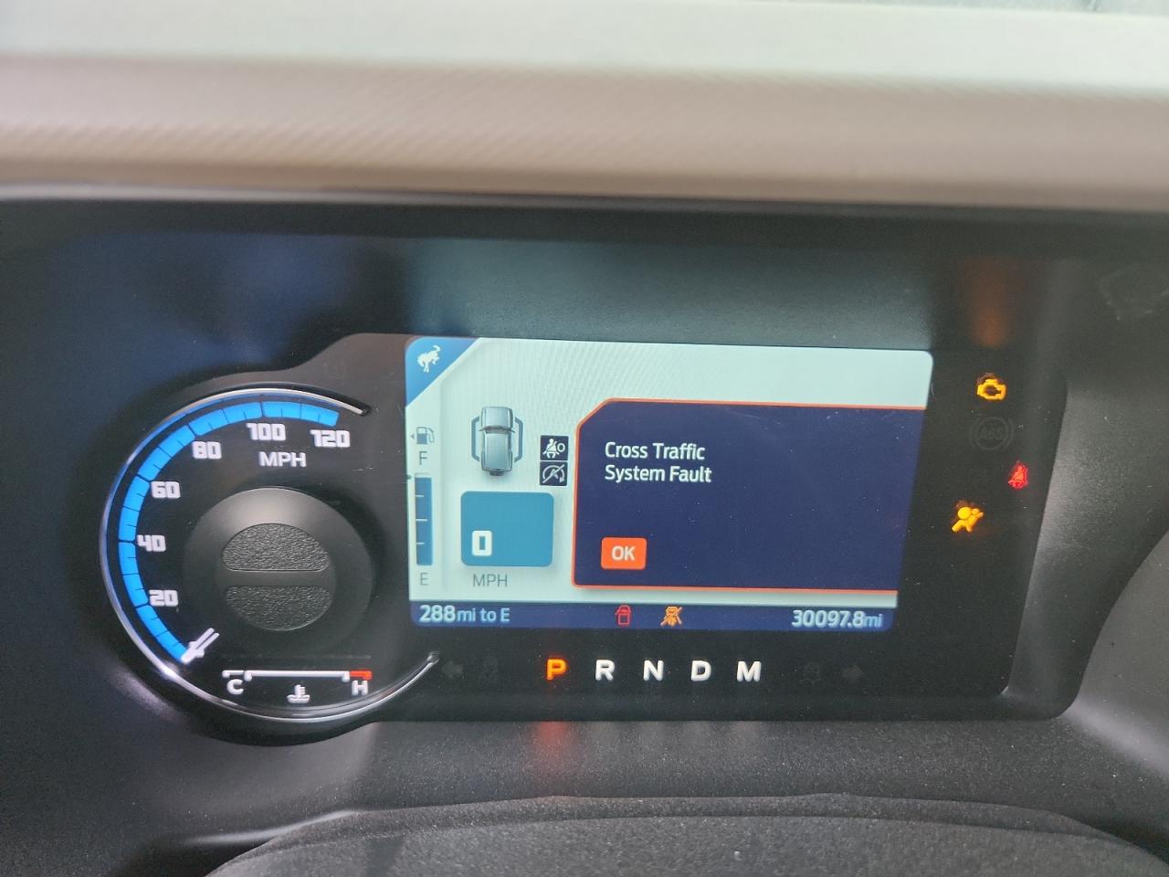 2022 Ford Bronco Base VIN: 1FMEE5DP1NLB81462 Lot: 80701415