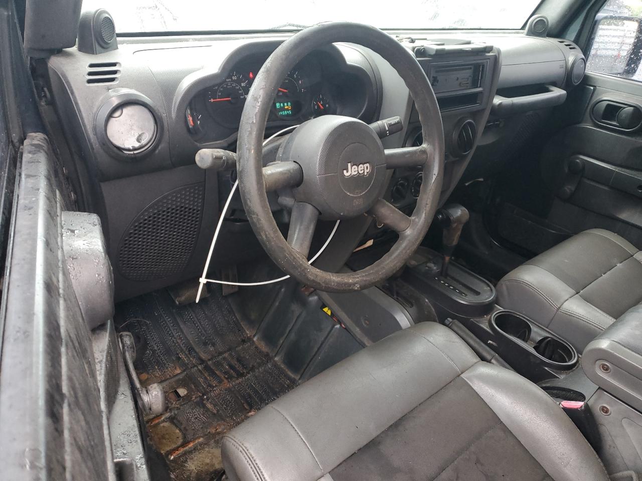 2008 Jeep Wrangler X VIN: 1J4FA241X8L617822 Lot: 81800925