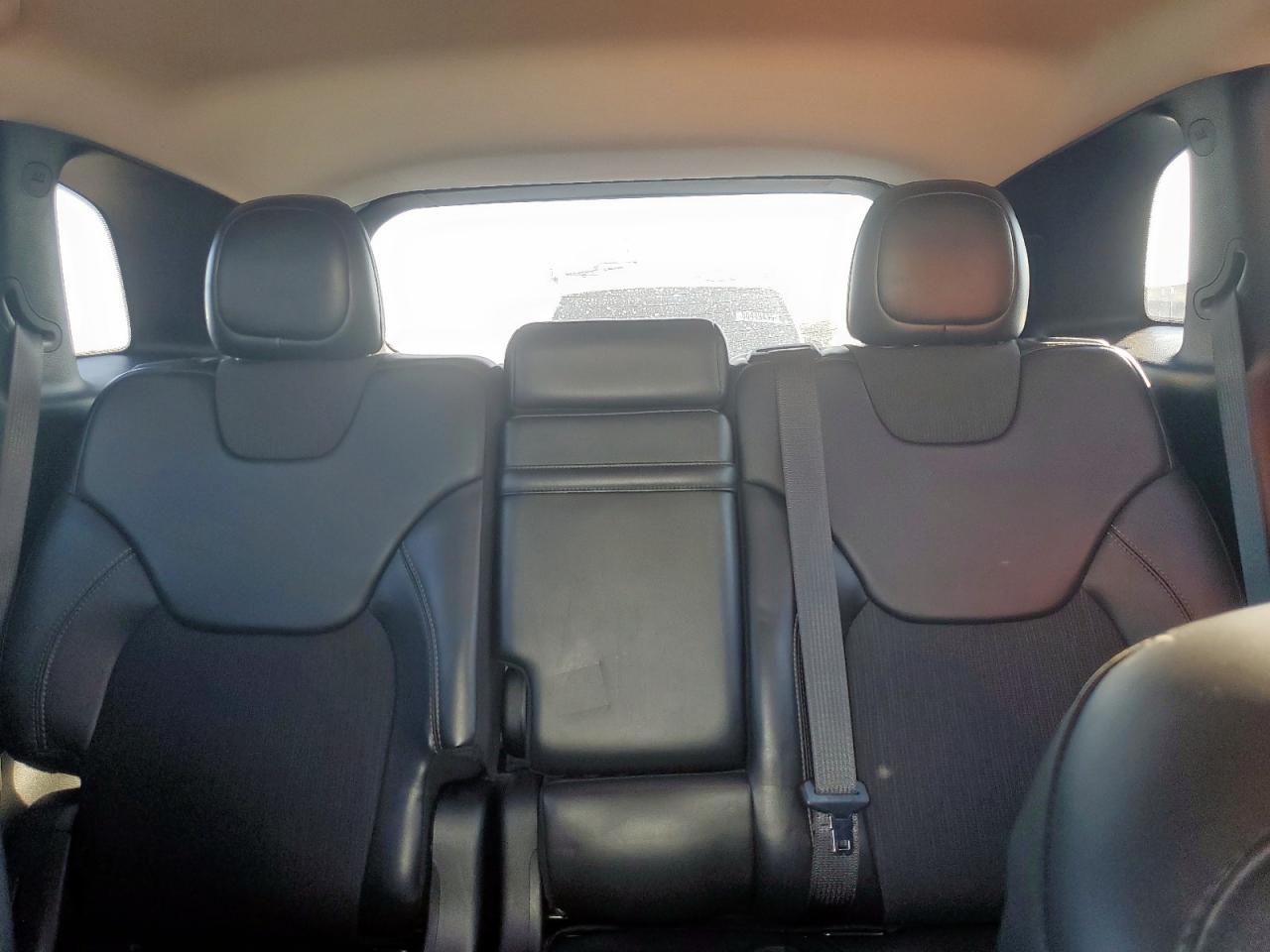 2018 Jeep Cherokee Latitude Plus VIN: 1C4PJLLB0JD538041 Lot: 81046385