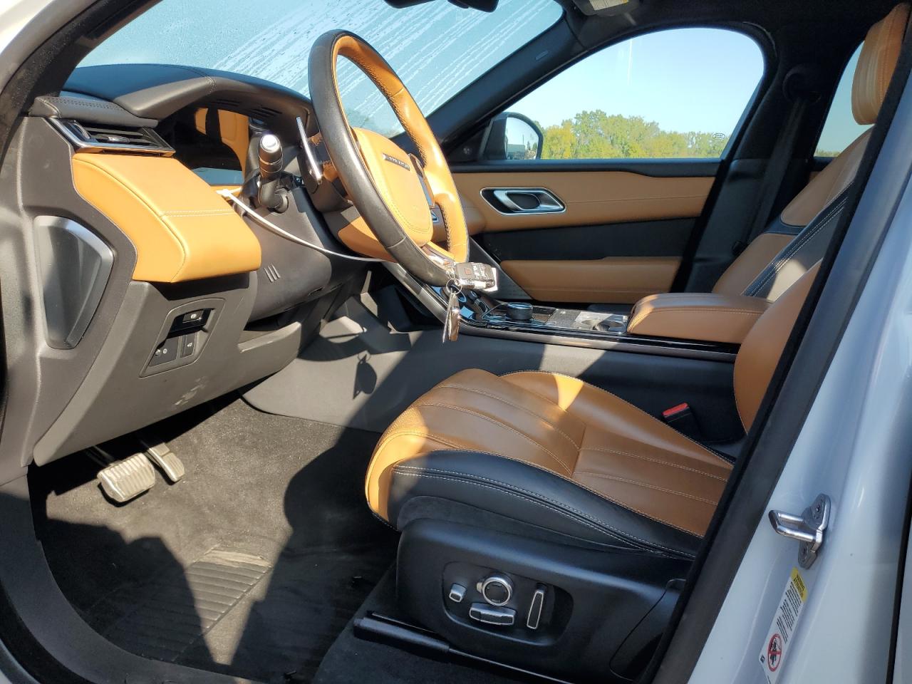 2019 Land Rover Range Rover Velar R-Dynamic Se VIN: SALYL2EX0KA796699 Lot: 84364925
