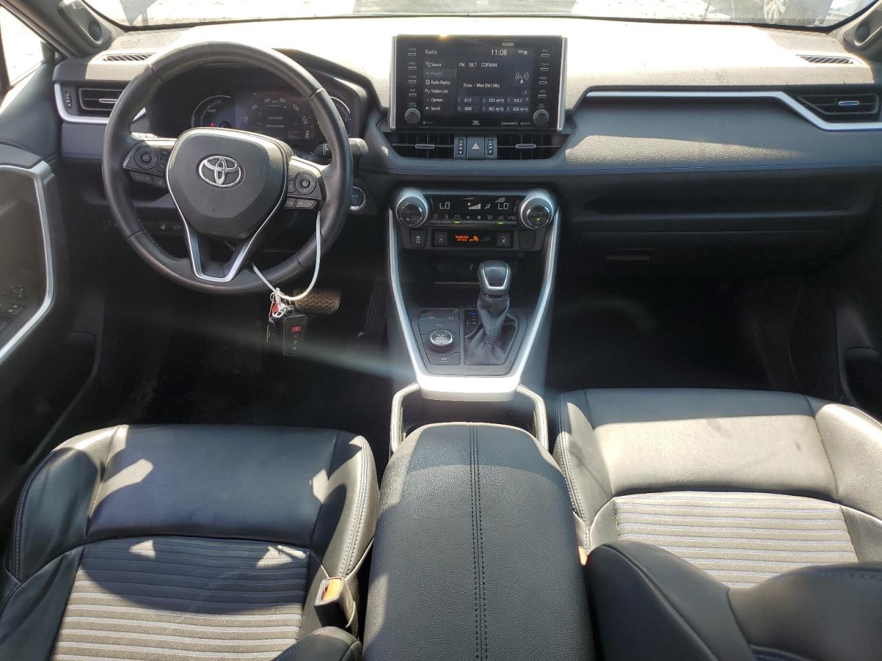 2020 Toyota Rav4 Xse VIN: 2T3EWRFV3LW087940 Lot: 64748185