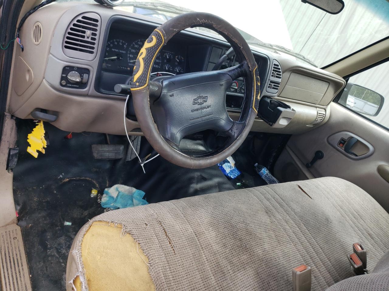 1997 Chevrolet Gmt-400 C1500 VIN: 1GCEC14W3VZ233780 Lot: 71245425