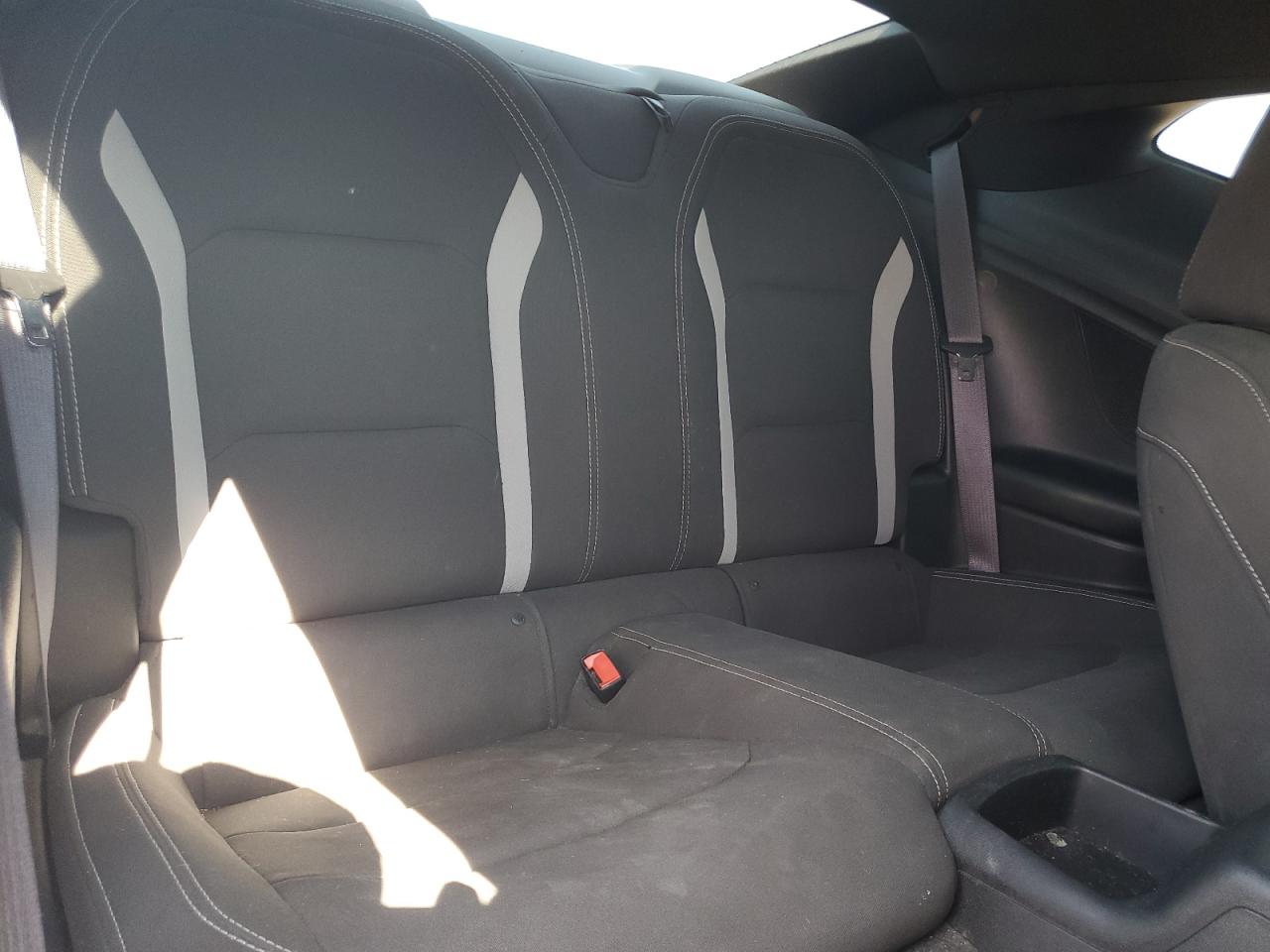 2017 Chevrolet Camaro Lt VIN: 1G1FB1RSXH0180994 Lot: 70680675