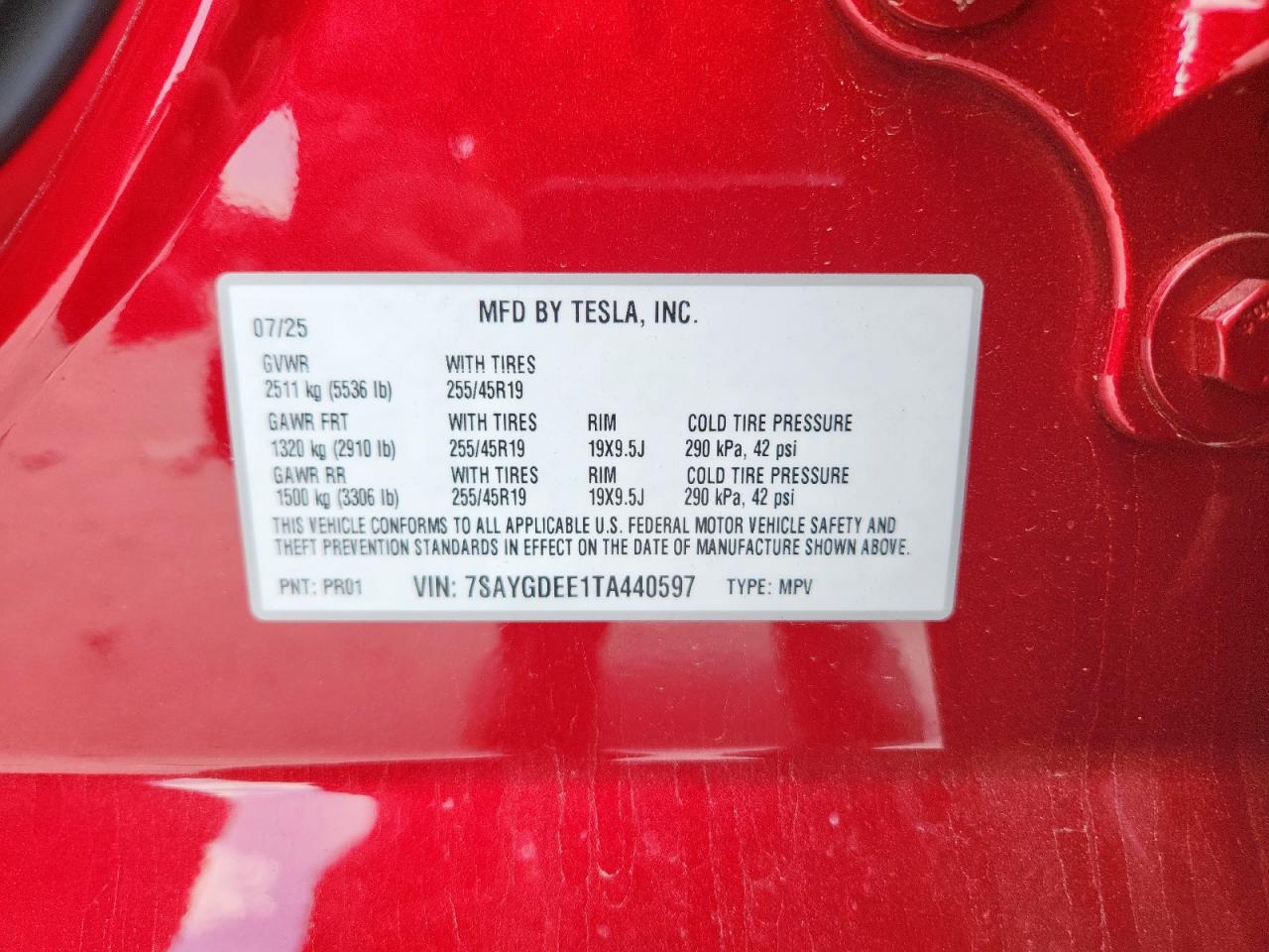 2026 Tesla Model Y VIN: 7SAYGDEE1TA440597 Lot: 82143285