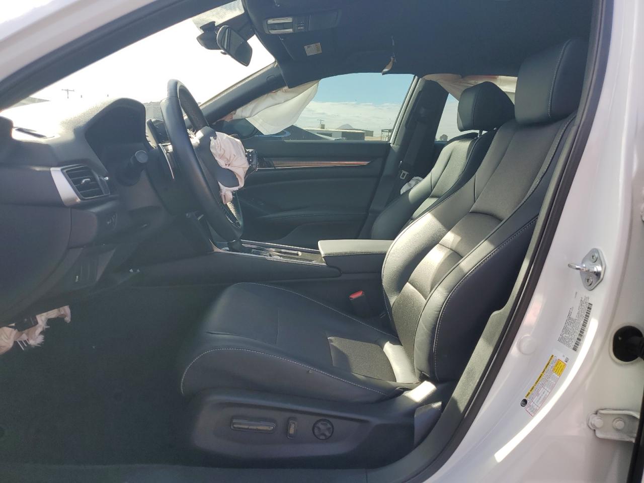 2022 Honda Accord Sport VIN: 1HGCV1F37NA101173 Lot: 81698535