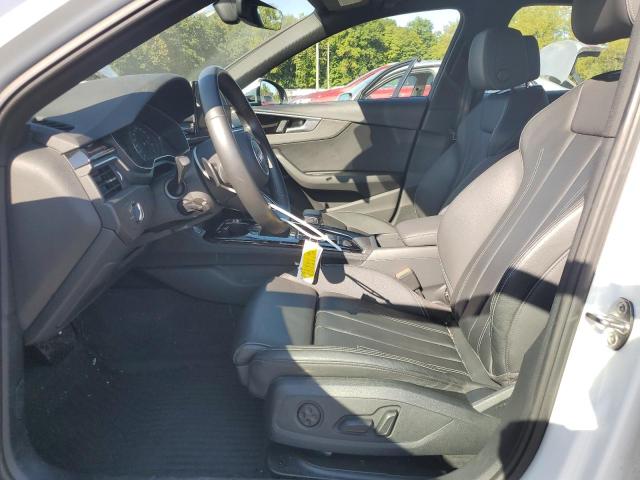  AUDI A4 2020 Белы