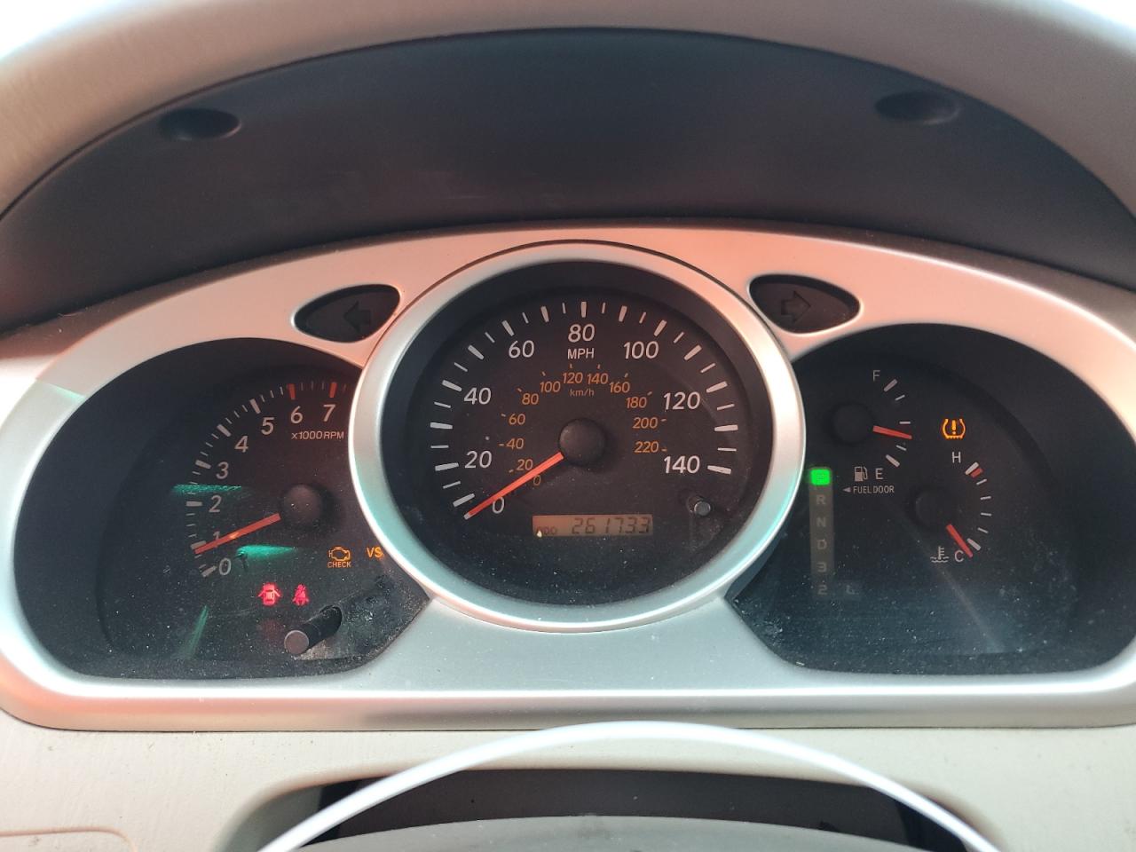 2005 Toyota Highlander Limited VIN: JTEEP21A850131166 Lot: 70807285