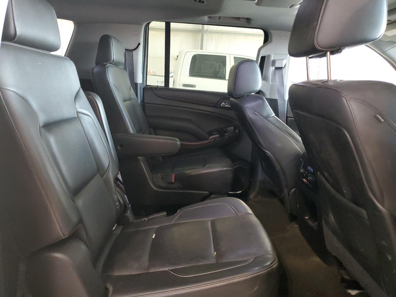 2015 GMC Yukon Xl K1500 Slt VIN: 1GKS2HKC0FR659617 Lot: 83826615