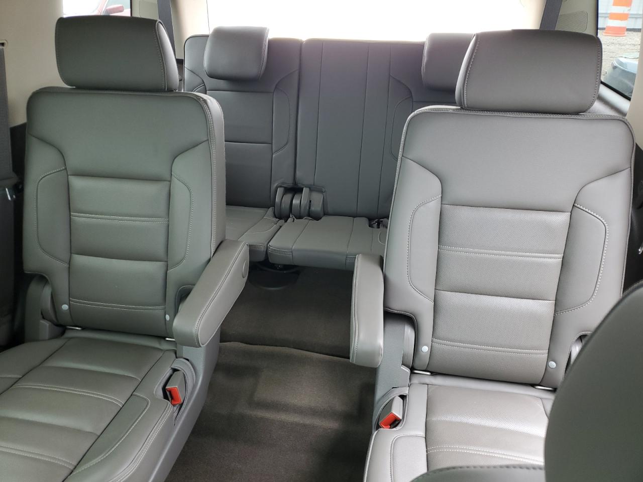 2018 GMC Yukon Denali VIN: 1GKS2CKJ2JR381460 Lot: 70903235