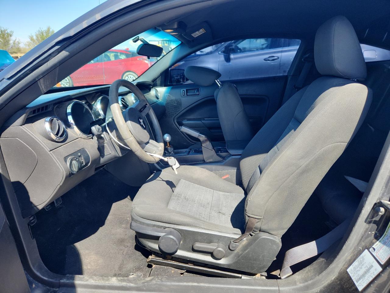 2007 Ford Mustang VIN: 1ZVFT80N175215814 Lot: 84229325