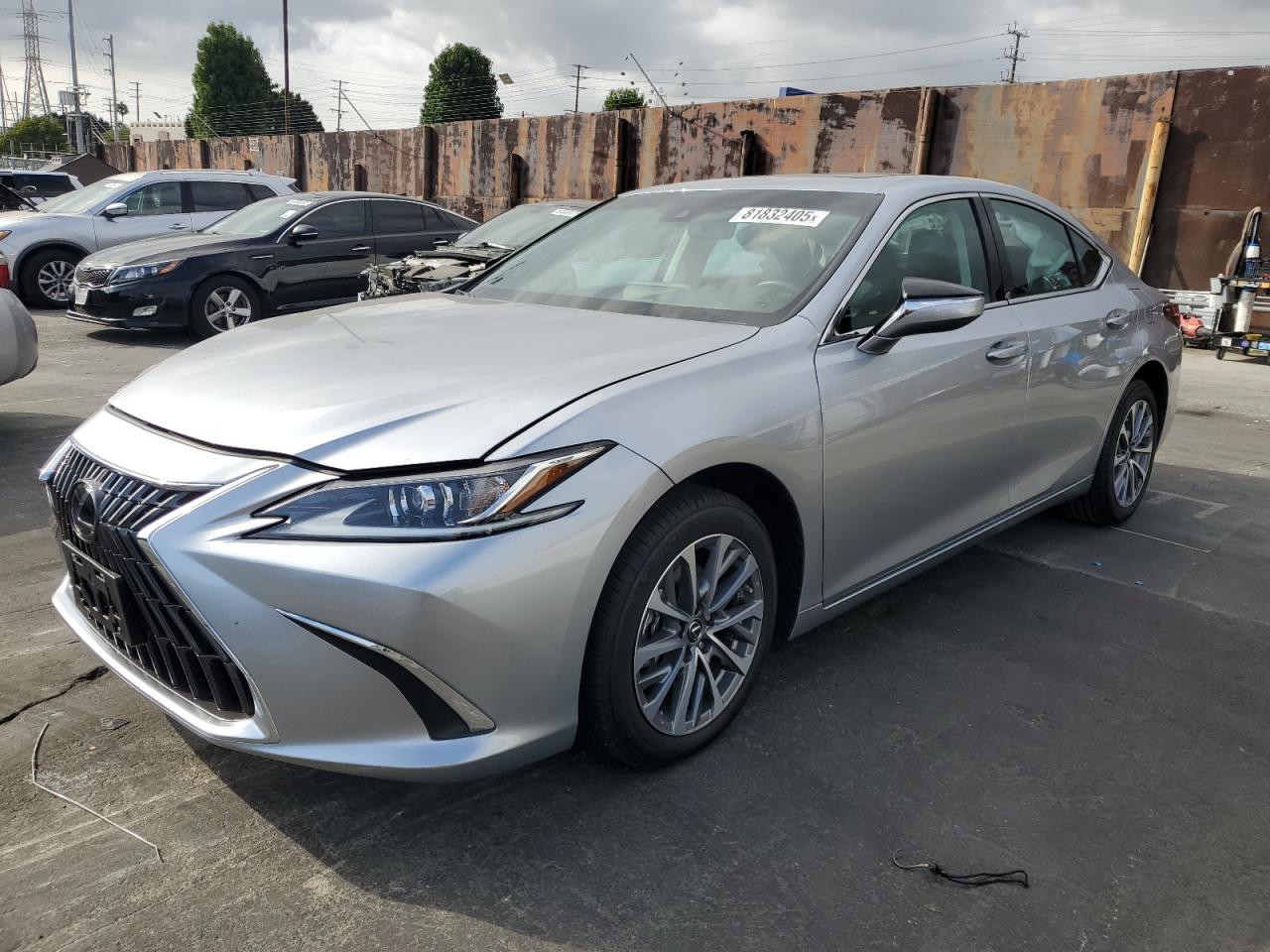 2018 LEXUS ES SEDAN | 58ABK1GG4JU085371
