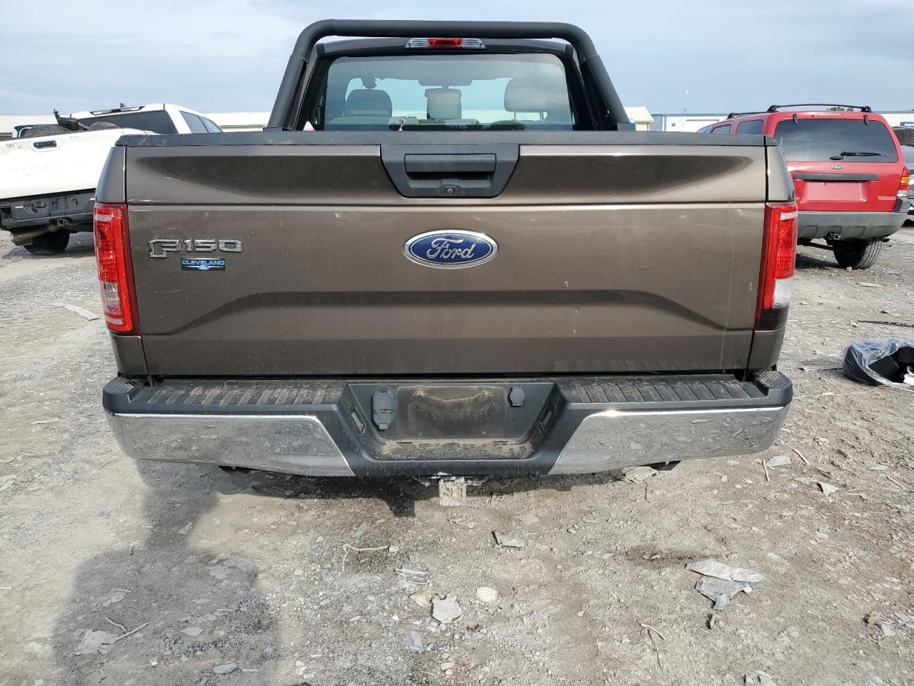 2017 Ford F150 VIN: 1FTMF1C82HFB05266 Lot: 82050145