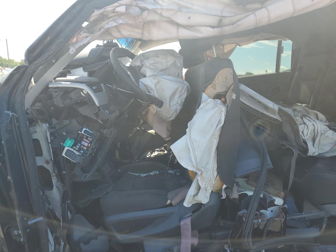 2019 GMC Yukon Xl K1500 Slt VIN: 1GKS2GKC9KR395267 Lot: 85840365