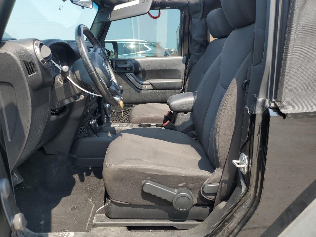 2016 Jeep Wrangler Sport VIN: 1C4AJWAG5GL324957 Lot: 71099845