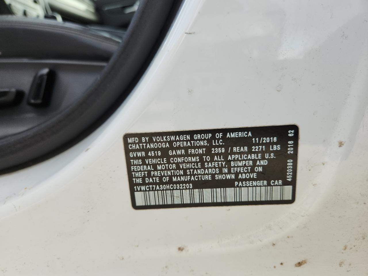2017 Volkswagen Passat Sel Premium VIN: 1VWCT7A30HC032203 Lot: 81882435
